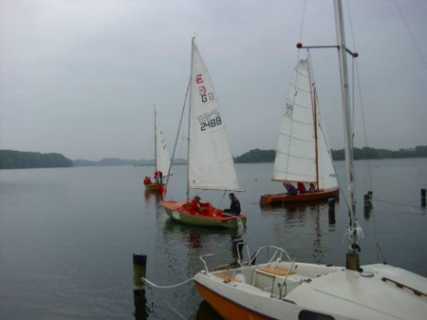 Start zur Frühjahrsregatta